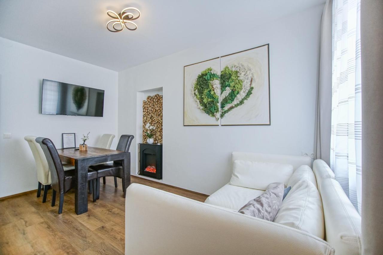 Auszeit Steiraland 8 Mit Ueberdachten Balkon Und Parkplatz Леобен Экстерьер фото